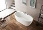 Отдельностоящая овальная акриловая ванна в комплекте со сливом-переливом BelBagno BB404-1500-800